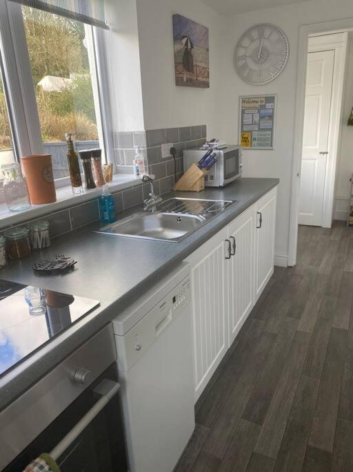 Rural Cosy Retreat For Two Near Port Isaac Apartment Delabole ภายนอก รูปภาพ